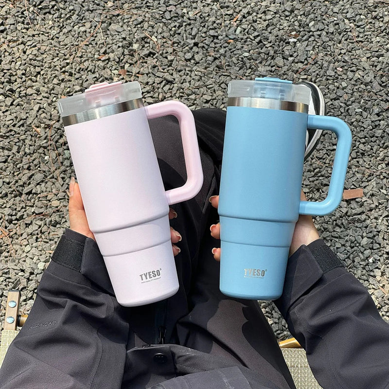 900ml/1200ml Garrafa Tumbler tyeso Caneca de Carro de Aço Sem Teto Com Alça Canudo Térmico Iced Copo de Viagem Isolado a Vácuo Copo de Café Quente.